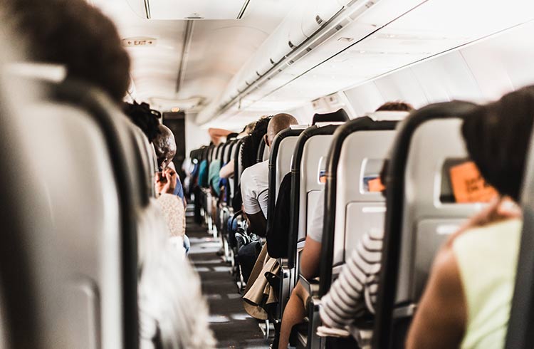 How to enjoy Long-Haul Flights for a Comfortable Journey!