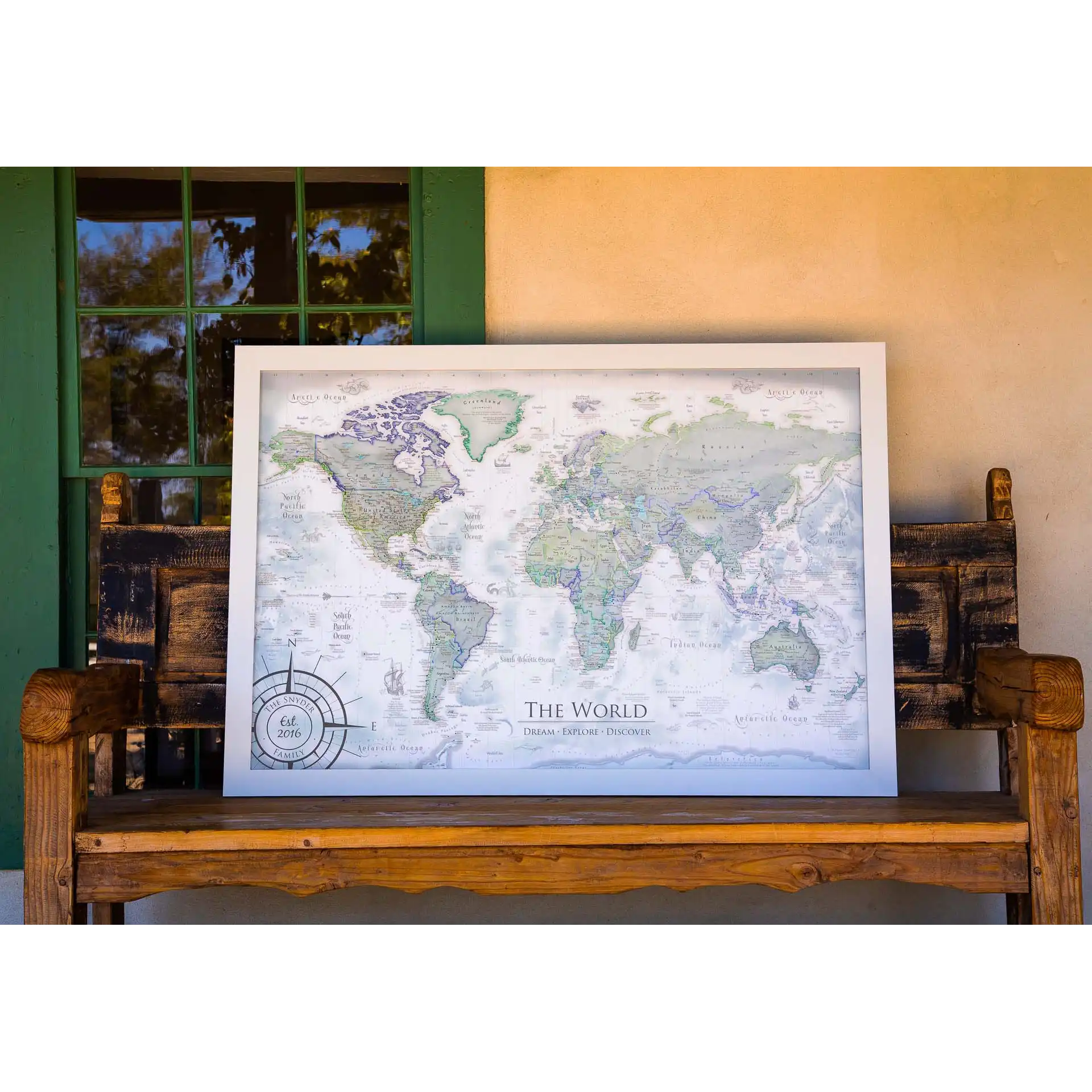 Classical White Framed World Pushpin map